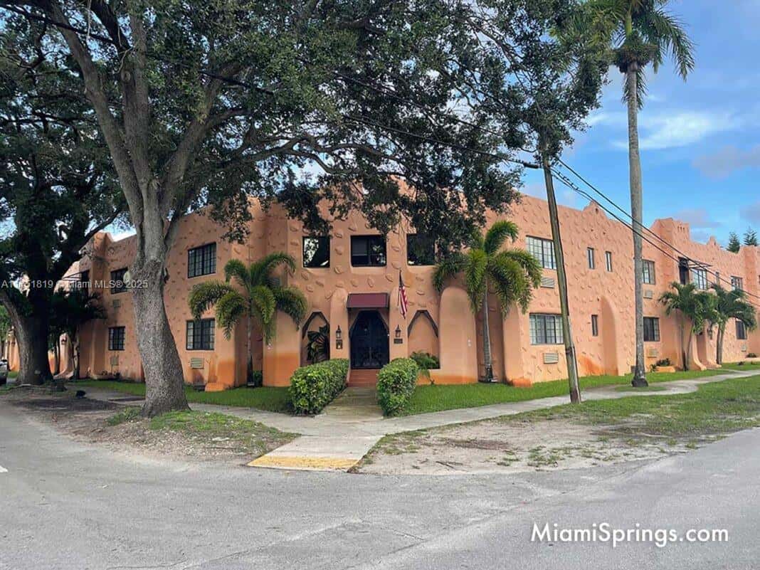 200 Azure Way, Miami Springs FL 33166