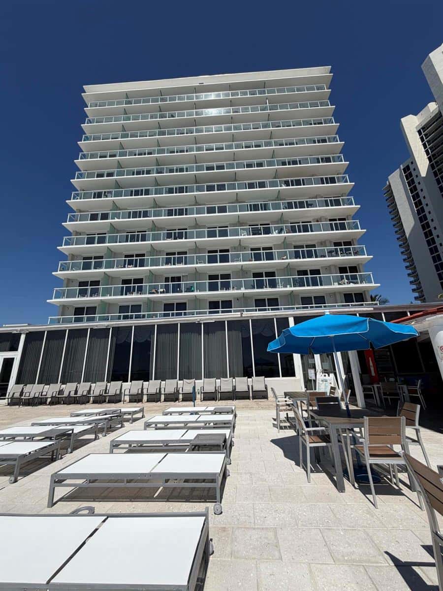 19201 Collins Avenue, Sunny Isles Beach FL 33160