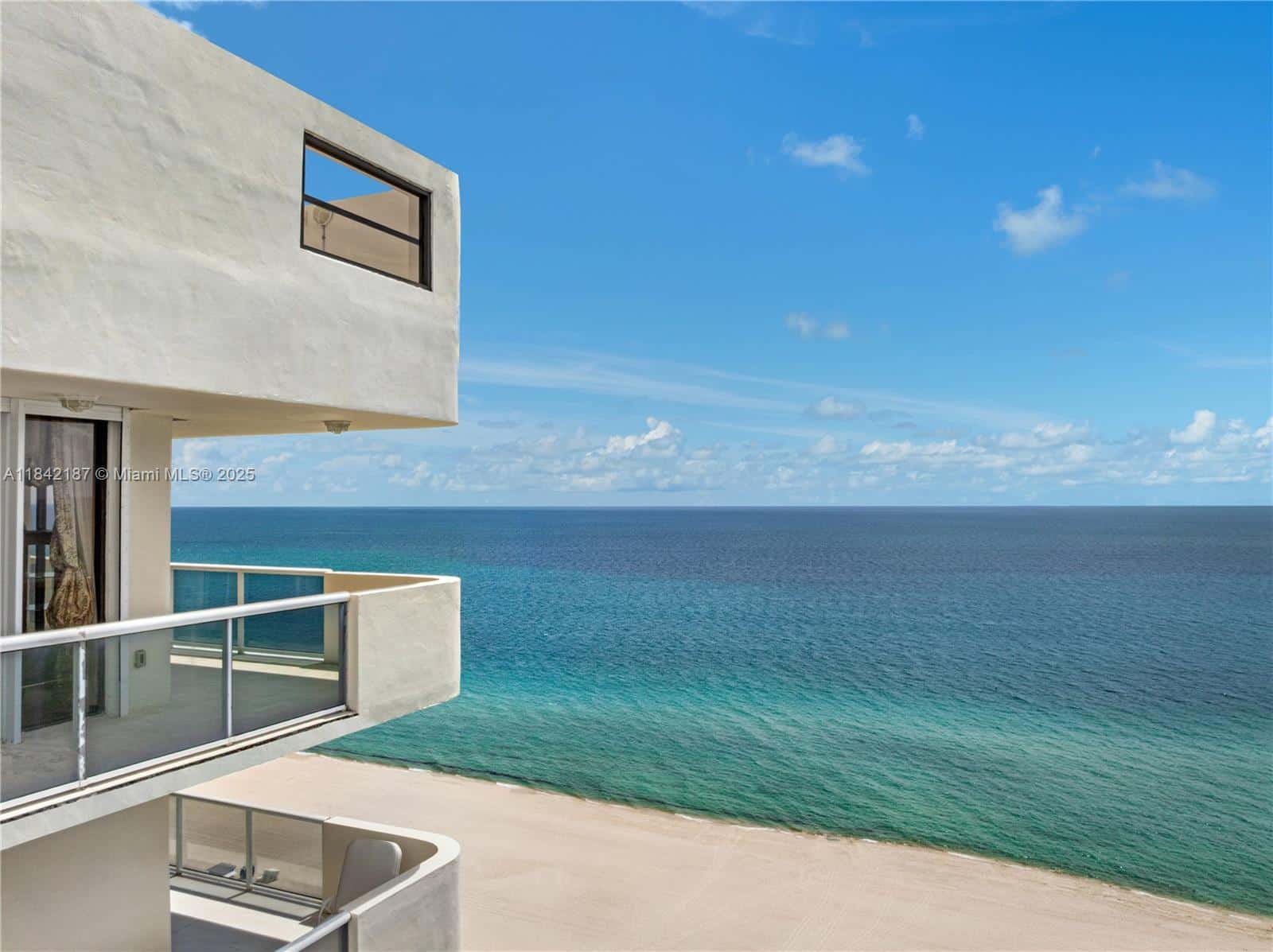 5757 Collins Ave # 4, Miami Beach FL 33140
