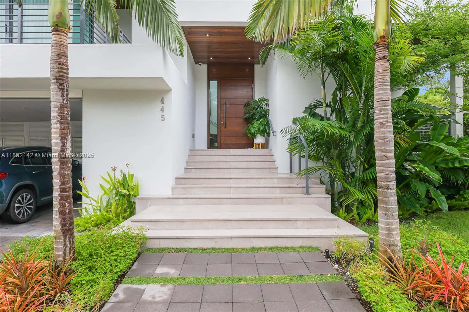 445 Ridgewood Rd, Key Biscayne FL 33149