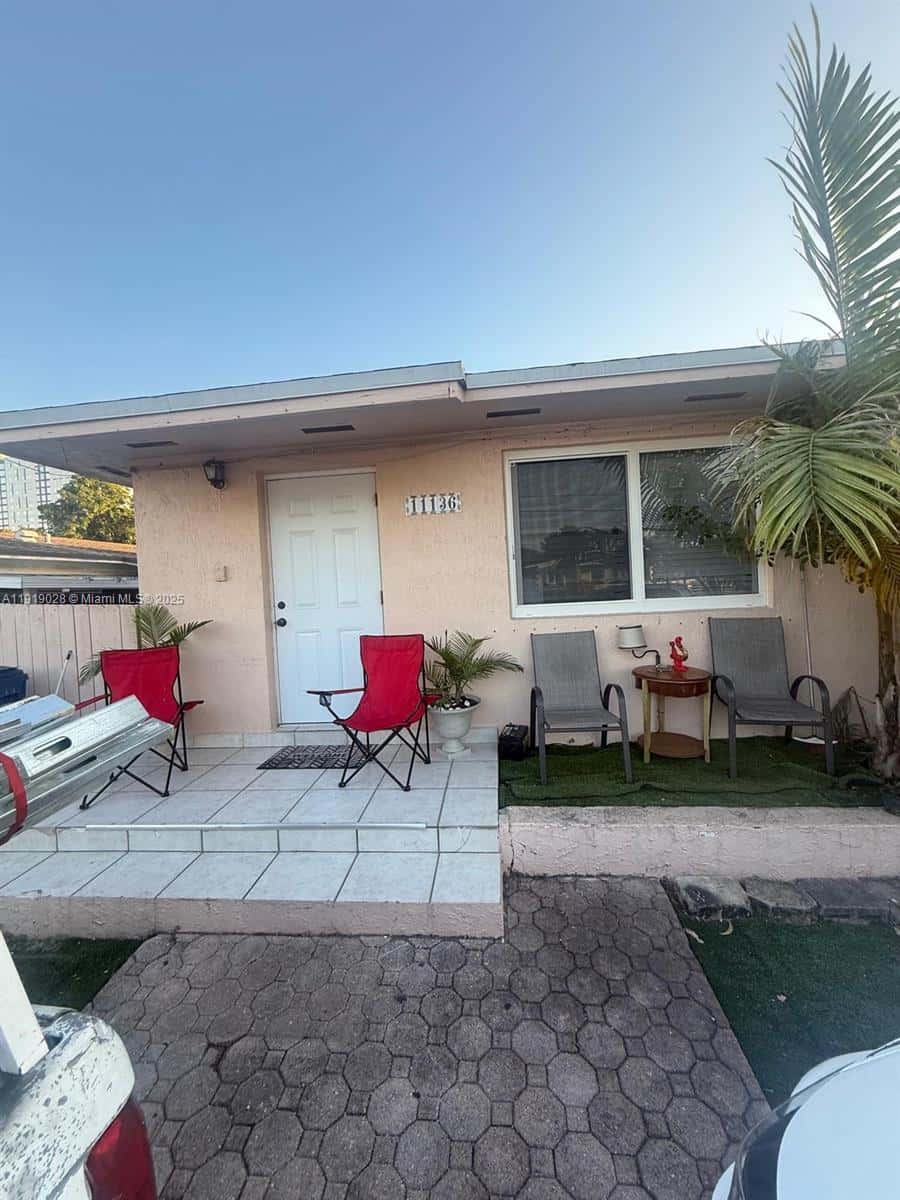 11136 SW 5th St, Sweetwater FL 33174