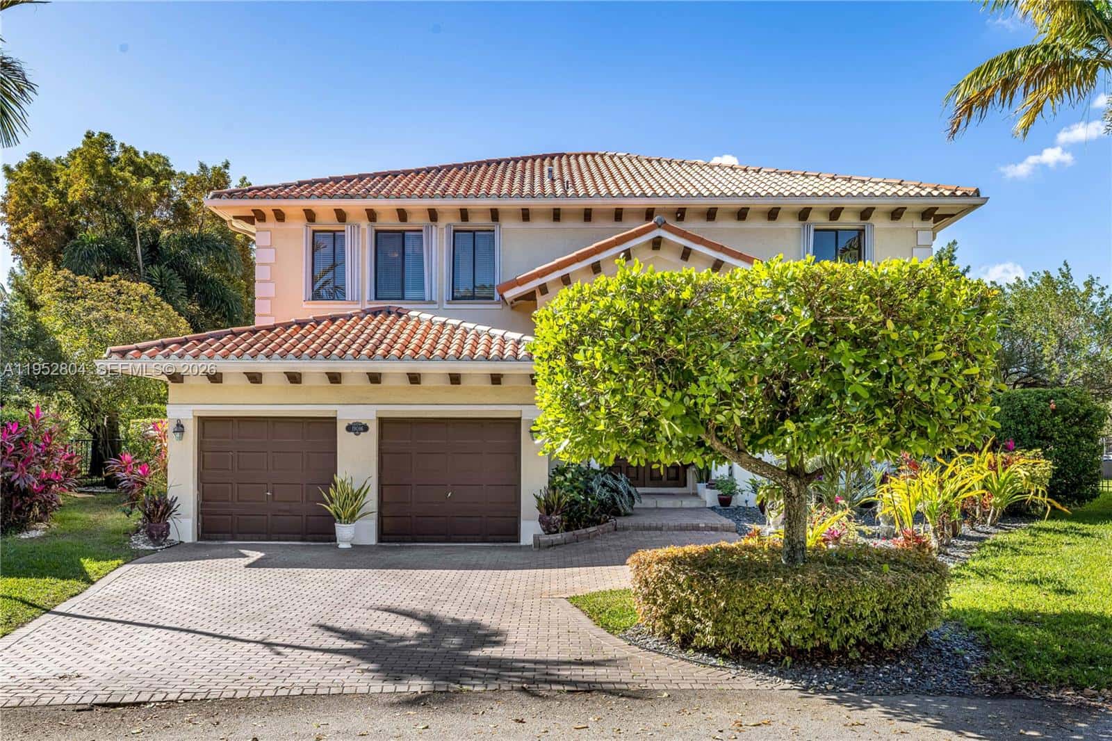 19086 SW 76th Ave, Cutler Bay FL 33157