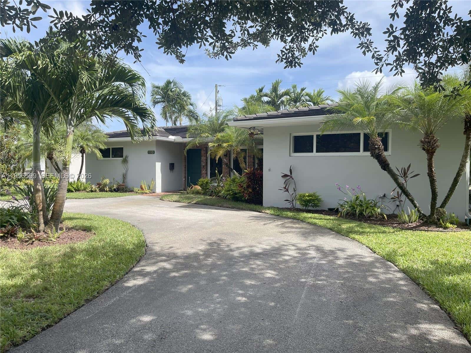 1110 Redbird Ave, Miami Springs FL 33166