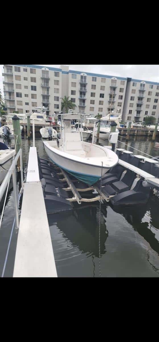 1700 NW N River Dr, Miami FL 33125