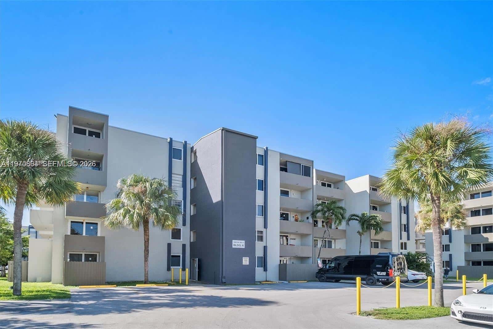 10090 NW 80th Ct # 1206, Hialeah Gardens FL 33016