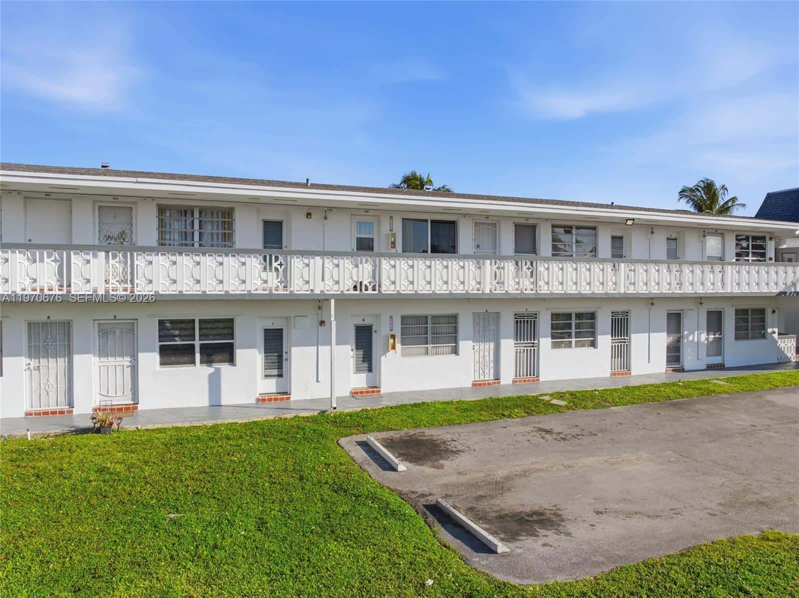 15 NW 204th St # 30, Miami Gardens FL 33169