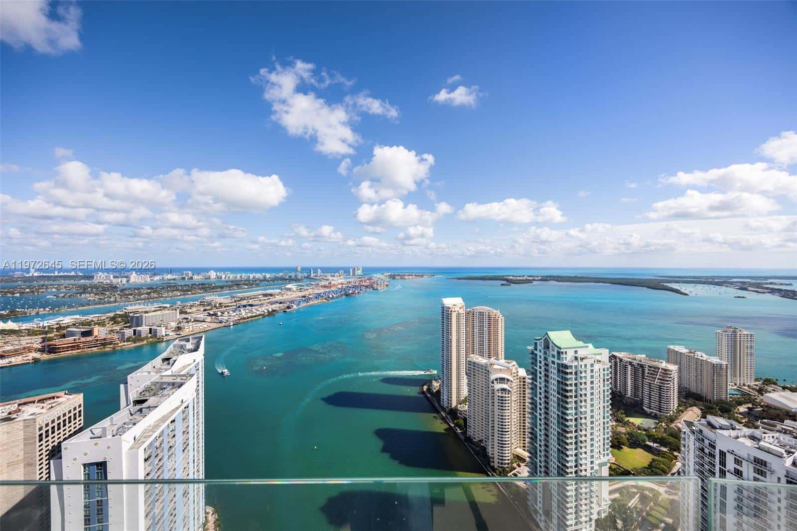 300 Biscayne Boulevard Way, Miami FL 33131