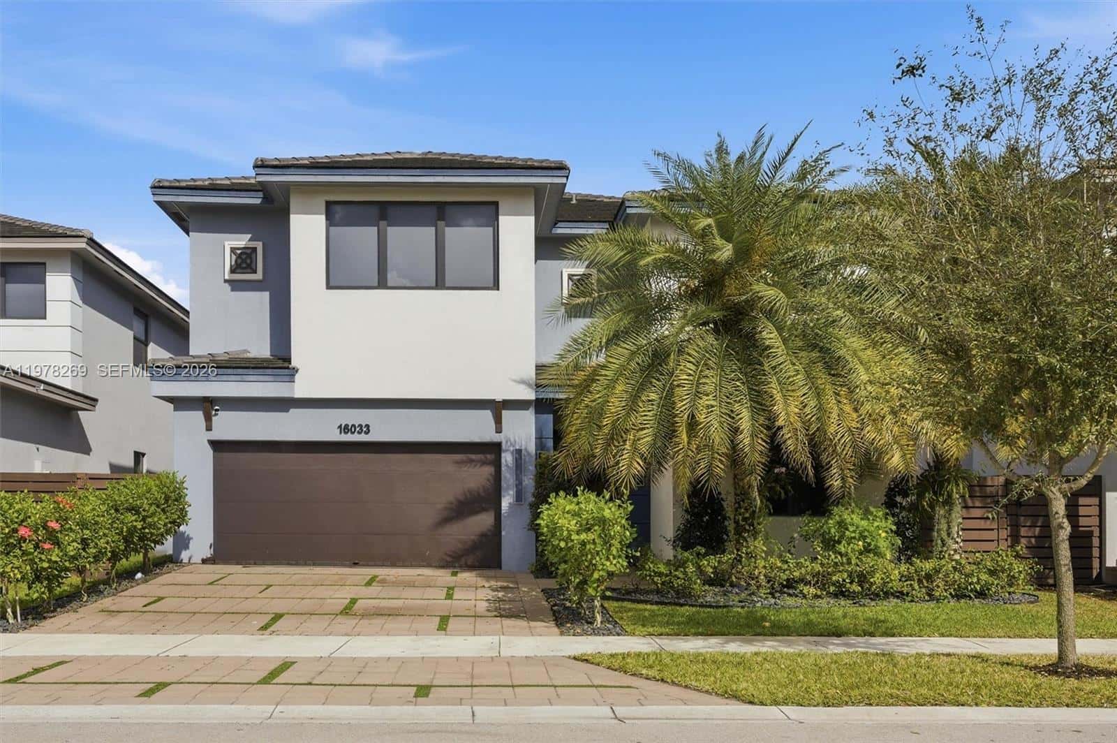 16033 NW 87th Ct, Miami Lakes FL 33018