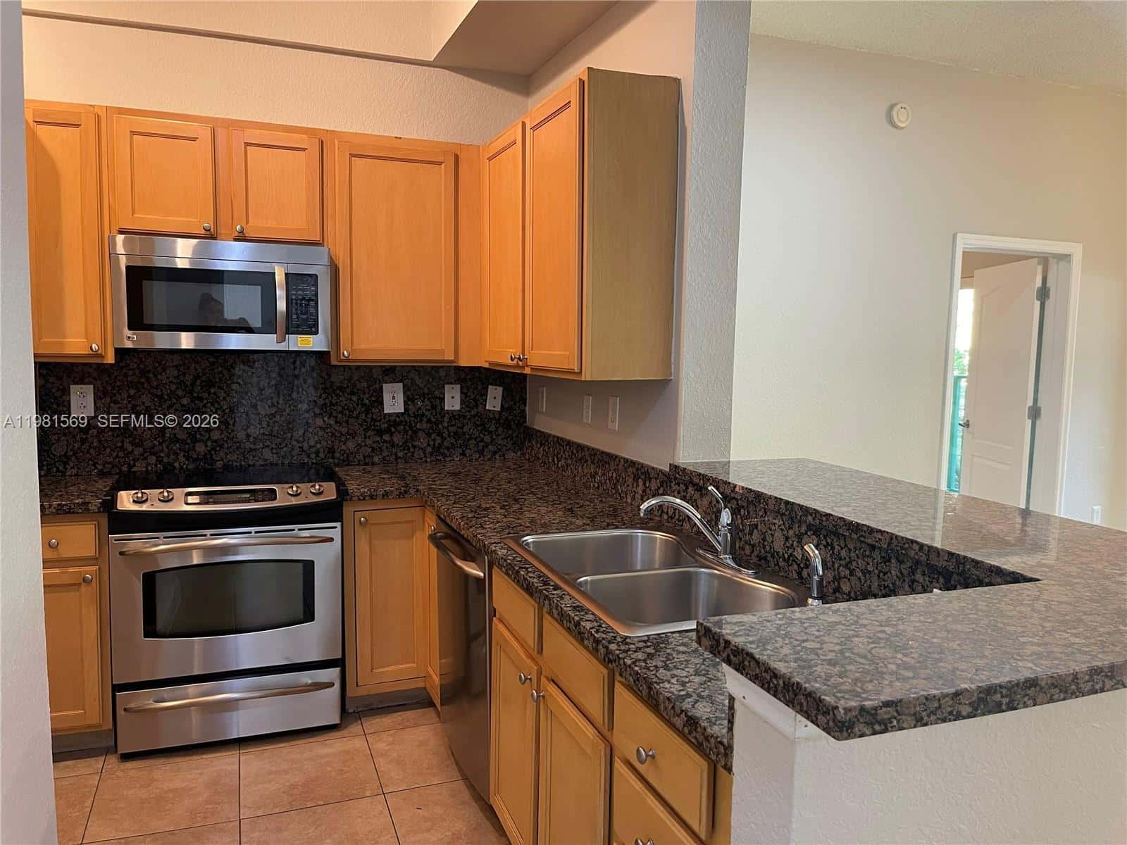 6001 SW 70th St # 130, South Miami FL 33143