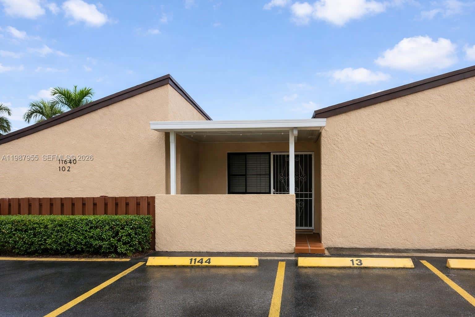 11640 SW 2nd St # 54, Sweetwater FL 33174
