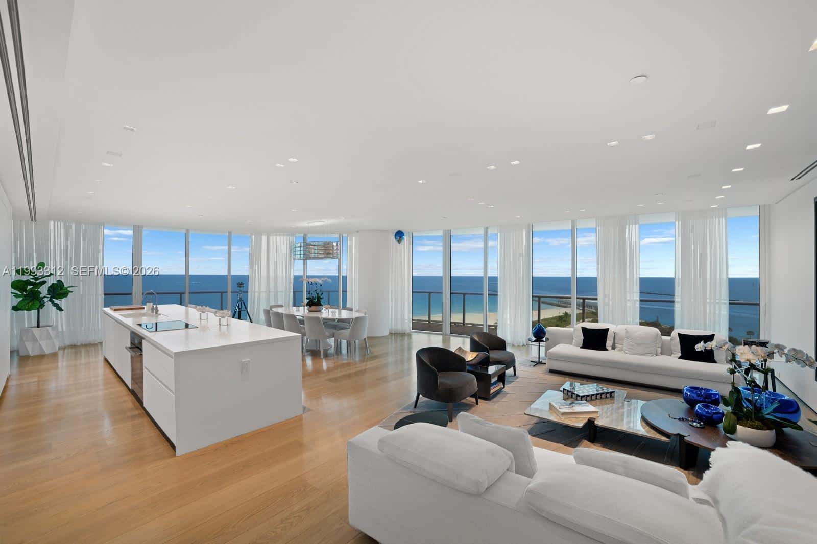 100 S Pointe Dr, Miami Beach FL 33139