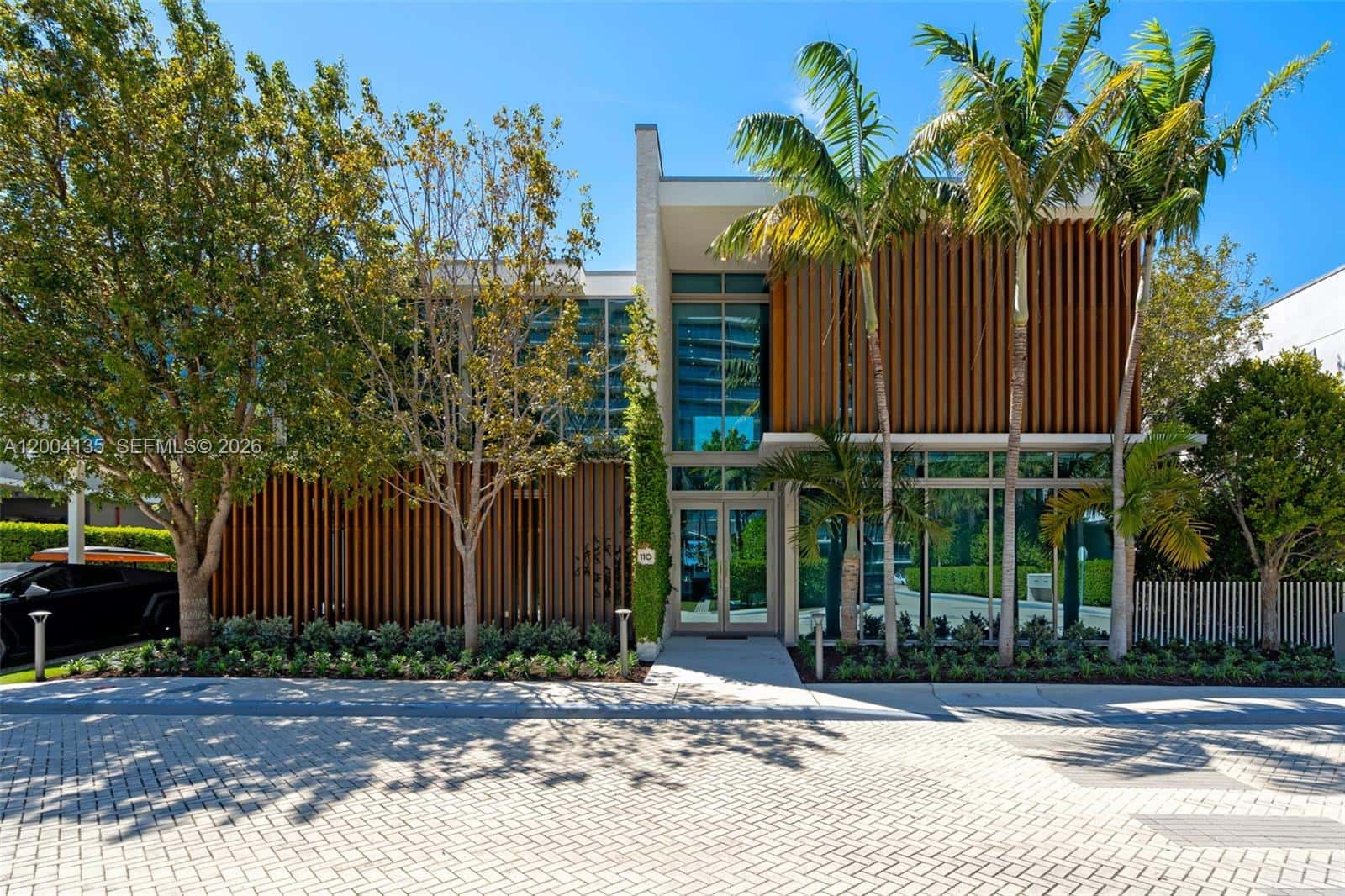 110 Reef Ln, Key Biscayne FL 33149