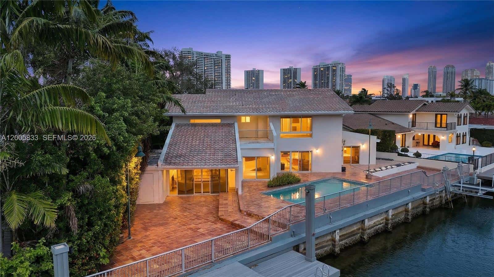 3226 NE 168th St, North Miami Beach FL 33160