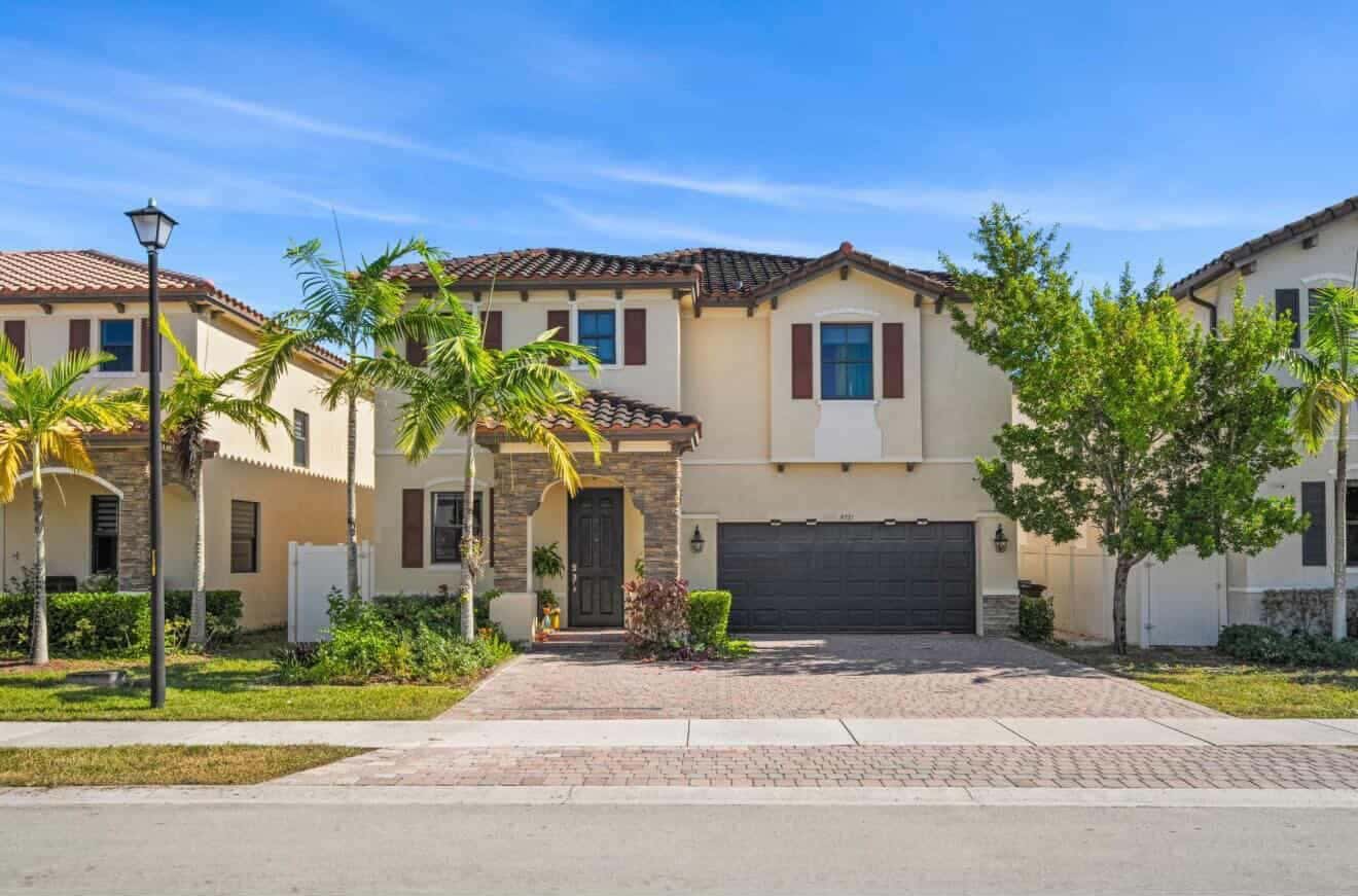 9331 W 35th Avenue, Hialeah FL 33018