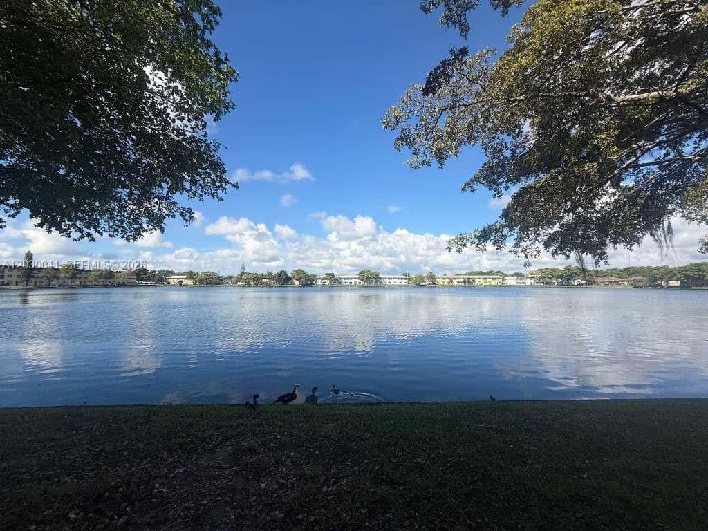 18900 NE 3rd Ct # 509, Miami FL 33179
