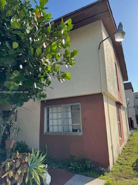 11 SW 109th Ave # C9, Sweetwater FL 33174
