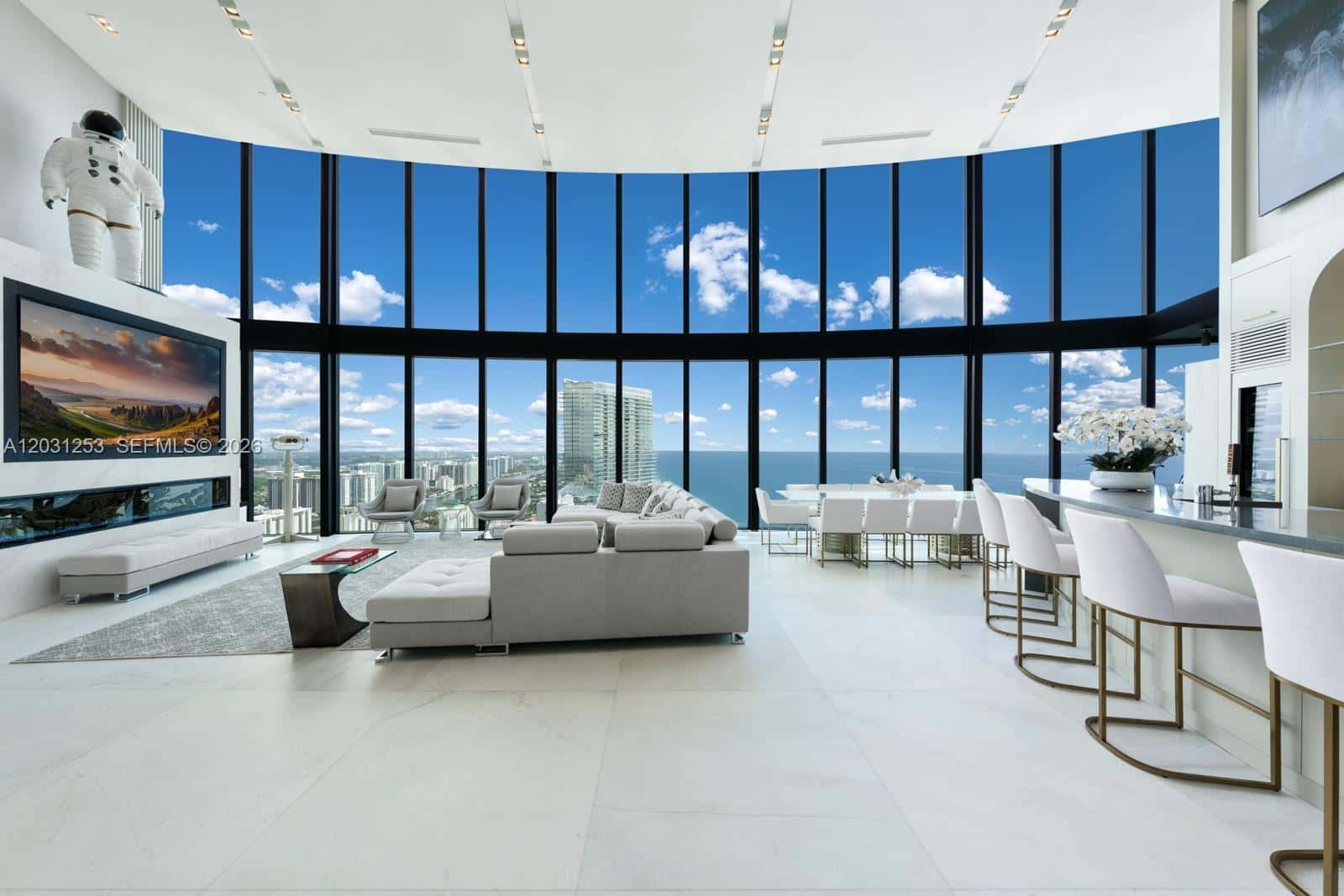 18555 Collins Ave # 4405, Sunny Isles Beach FL 33160