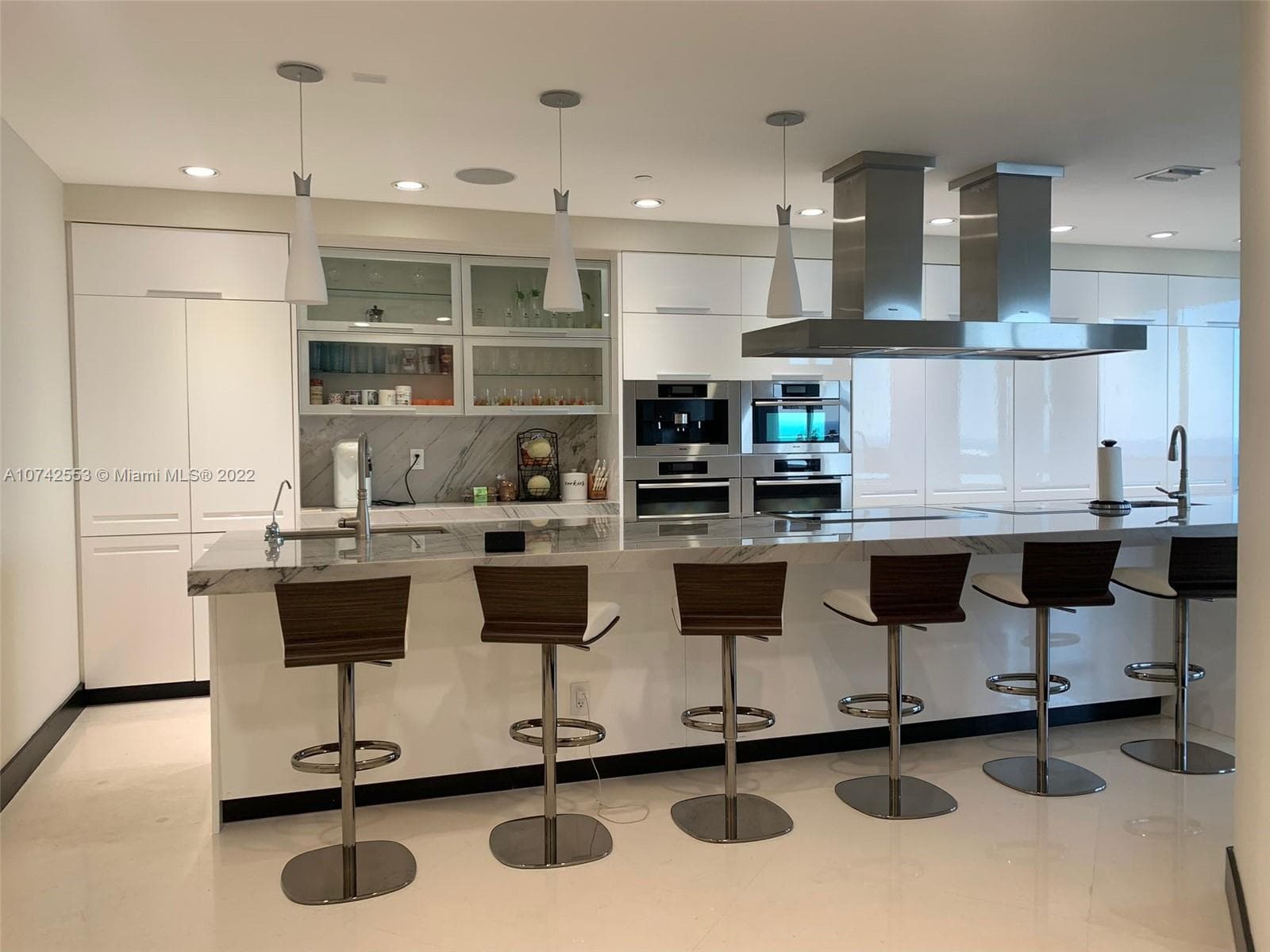 3802 NE 207th St # 2802, Aventura FL 33180 — 47