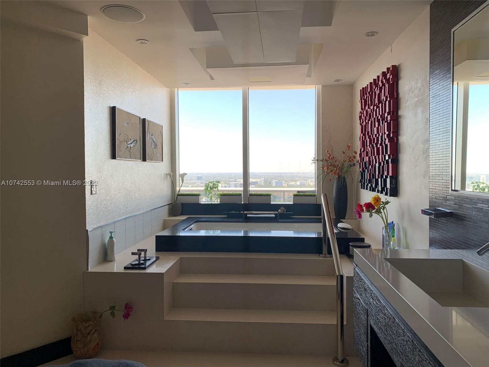 3802 NE 207th St # 2802, Aventura FL 33180 — 51