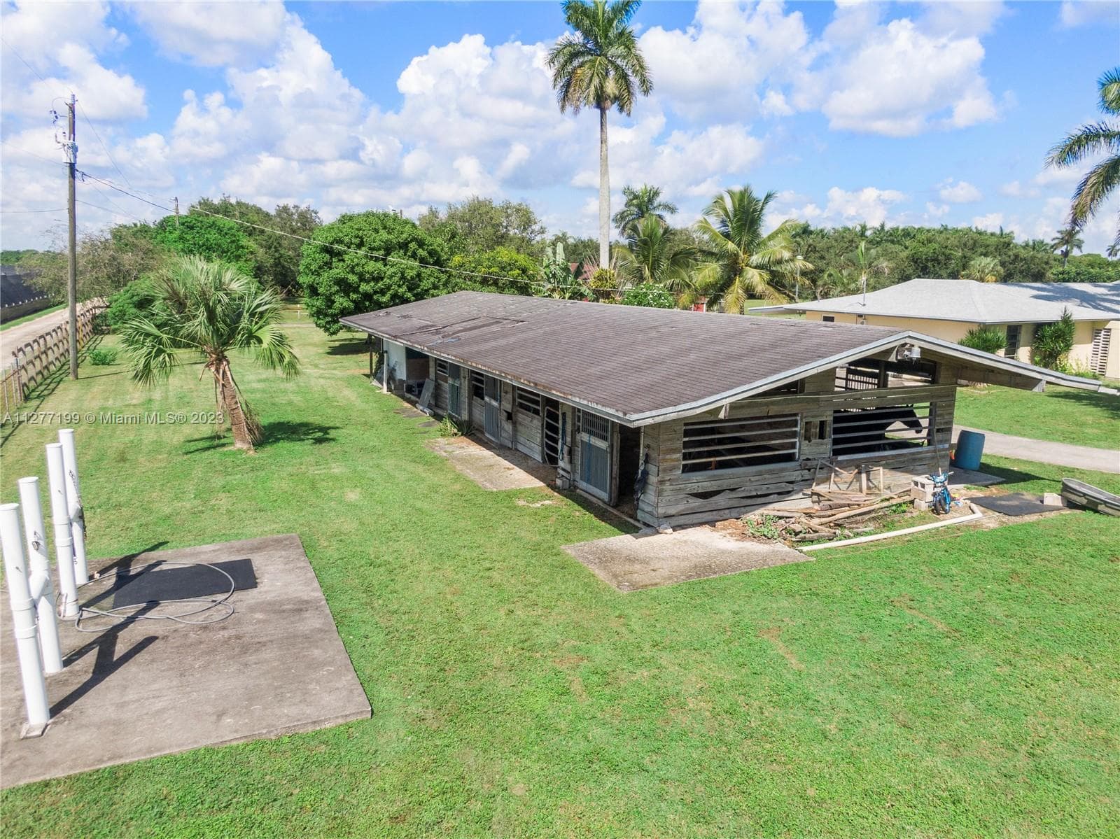 25950 SW 187 AVE, Homestead FL 33031 — 36