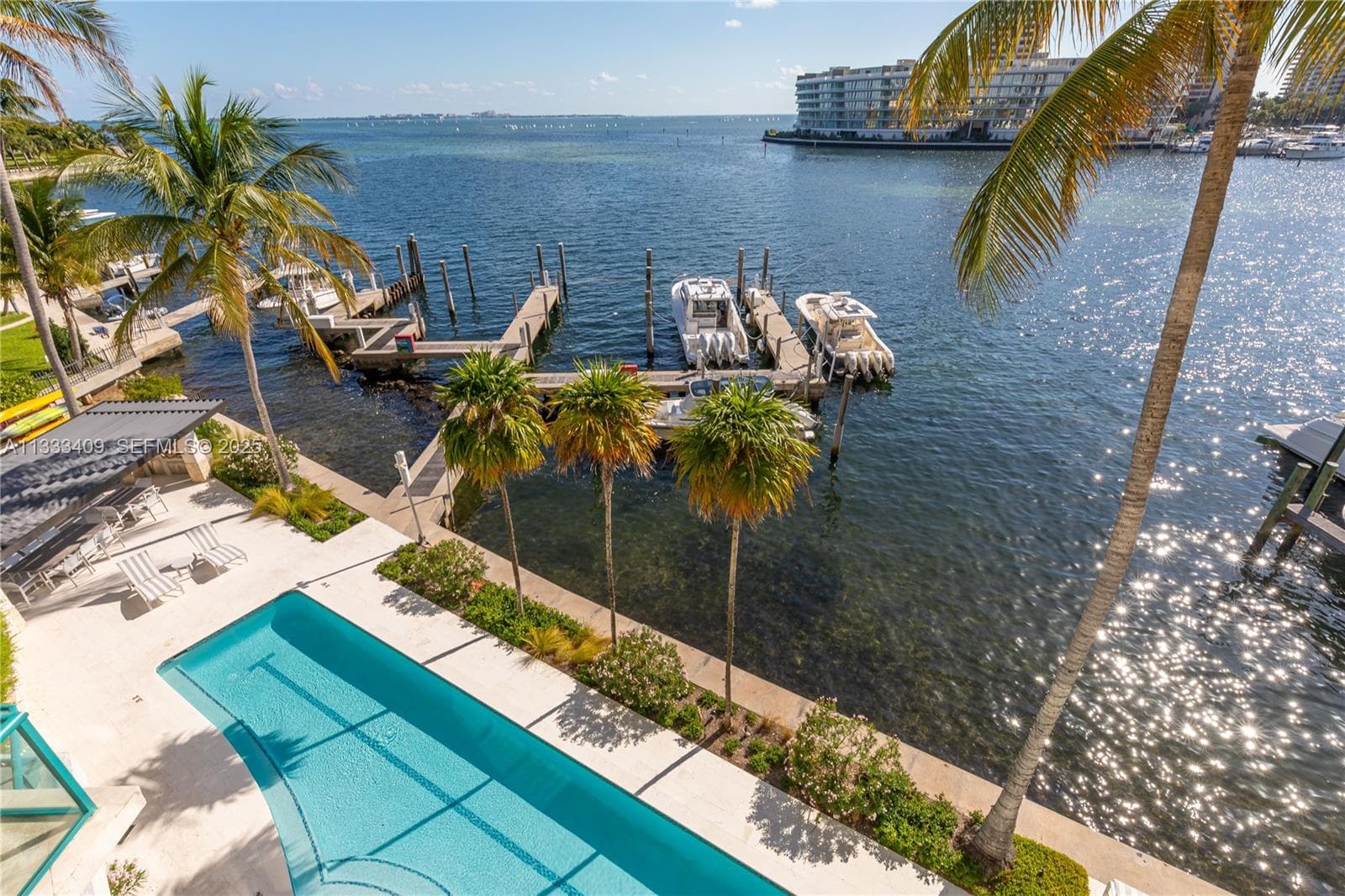 1660 W Glencoe St # 302, Coconut Grove FL 33133 — 53