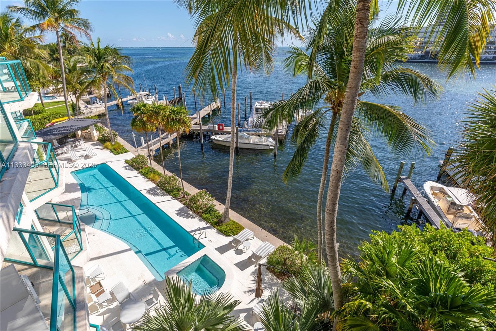 1660 W Glencoe St # 302, Coconut Grove FL 33133 — 55