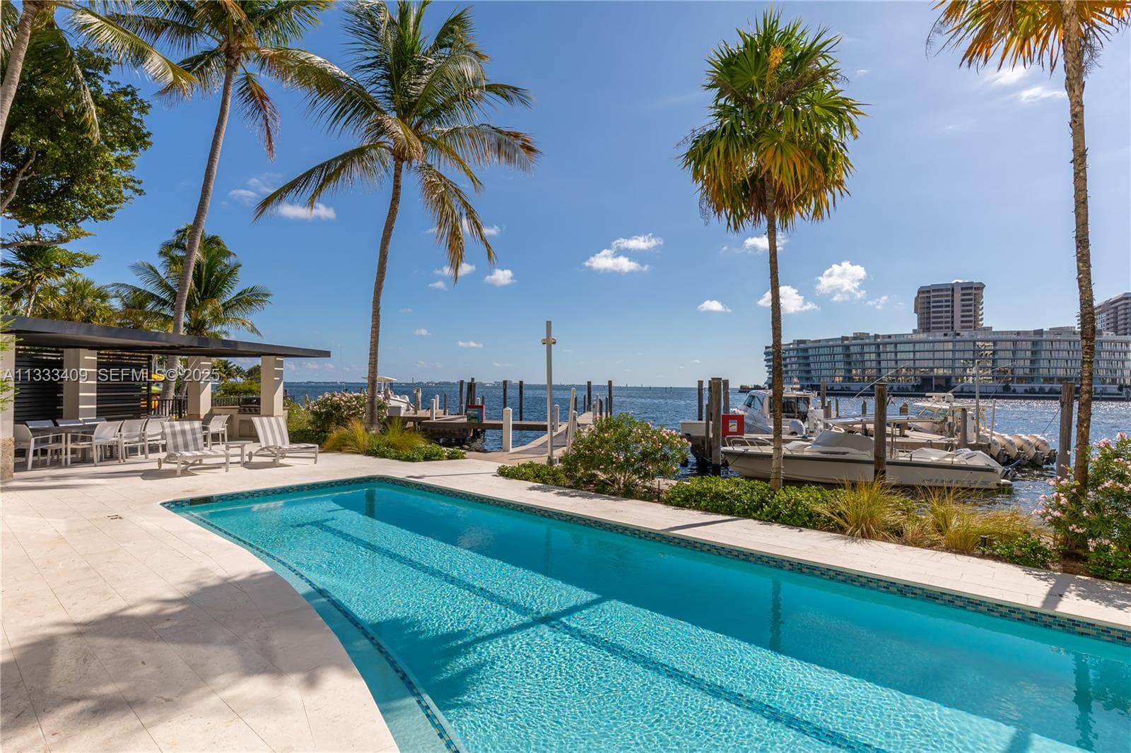 1660 W Glencoe St # 302, Coconut Grove FL 33133 — 58