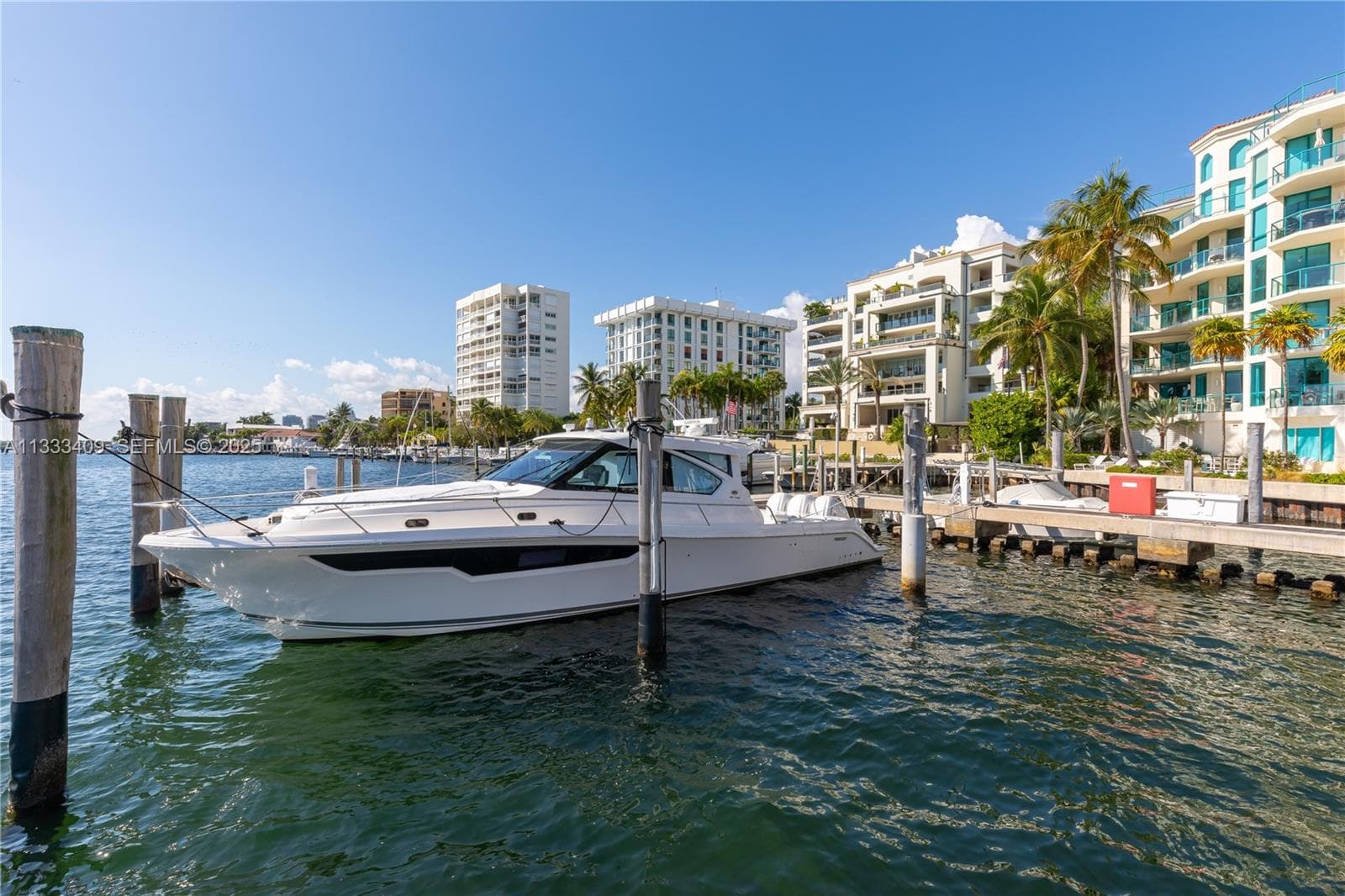1660 W Glencoe St # 302, Coconut Grove FL 33133 — 4