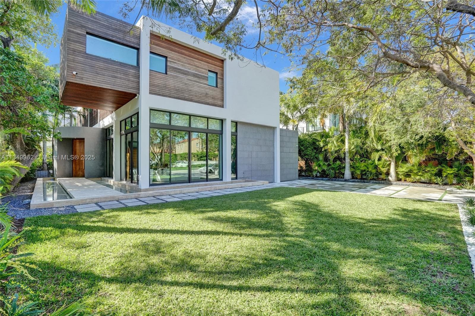 Golden Beach Sec C, Golden Beach, FL — 1