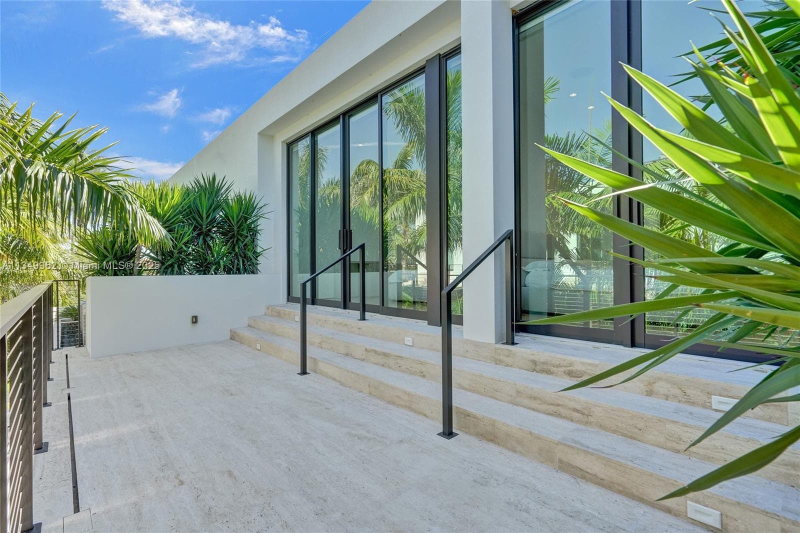 Golden Beach Sec C, Golden Beach, FL — 83