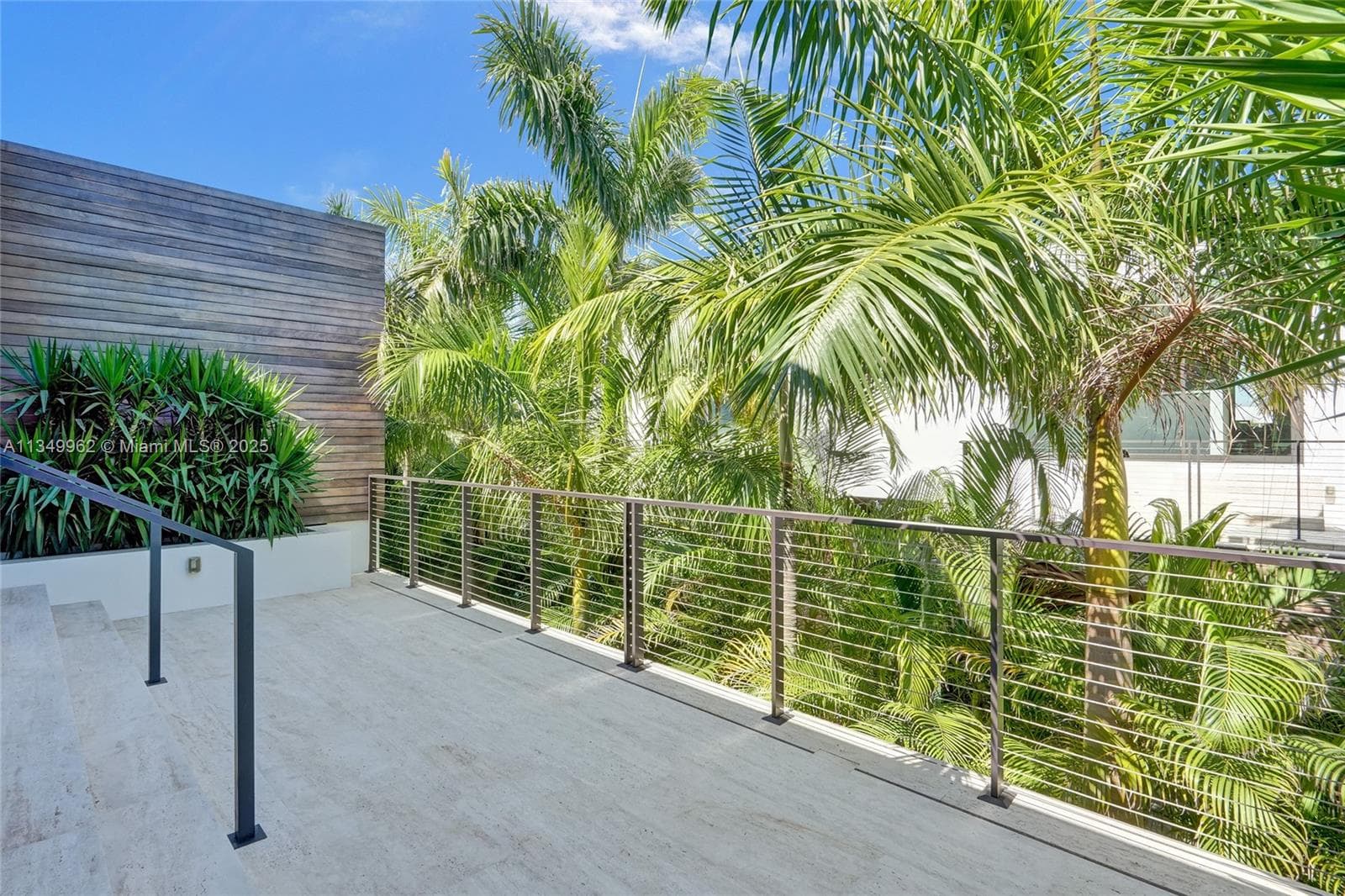 Golden Beach Sec C, Golden Beach, FL — 85