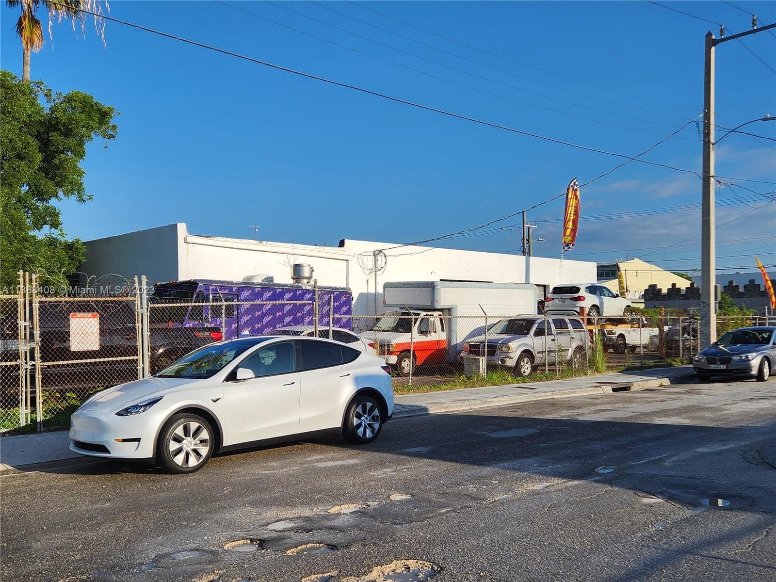 60 NW 20th St, Miami FL 33127 — 3