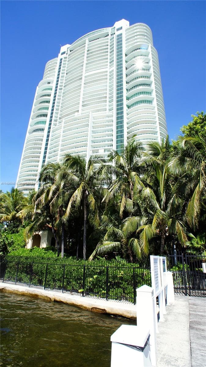 1643 Brickell Slip #5, Miami FL 33129 — 3