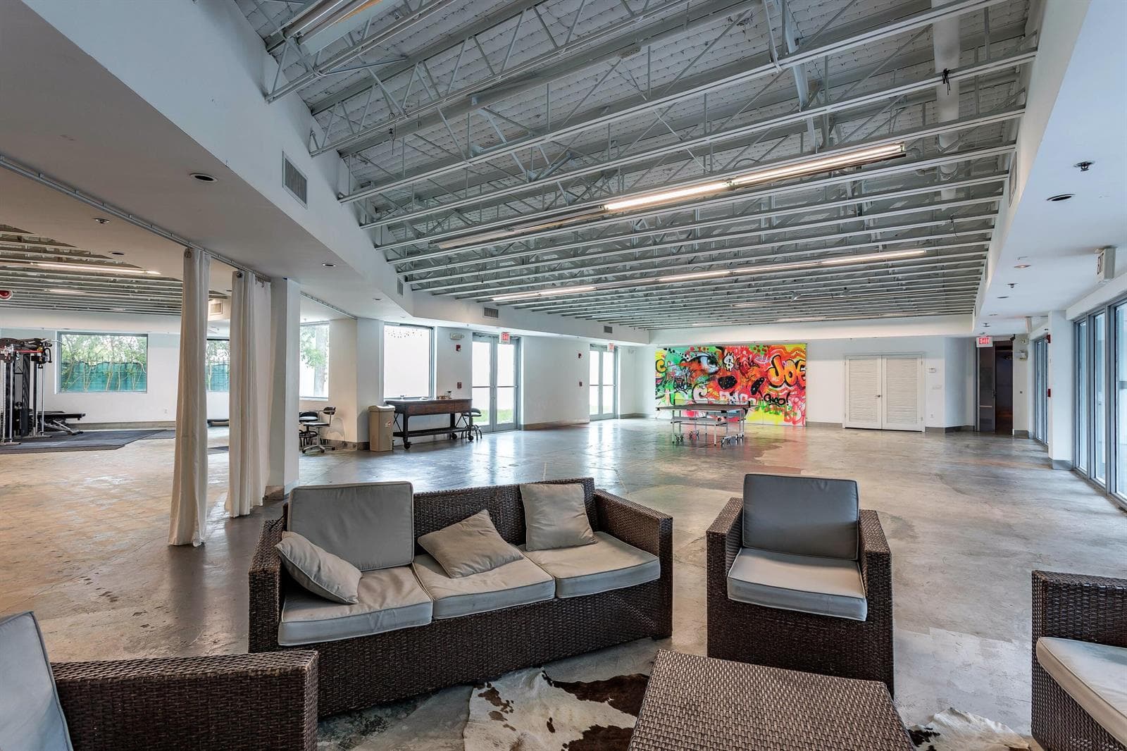 5020 Biscayne Boulevard, Miami FL 33137 — 7