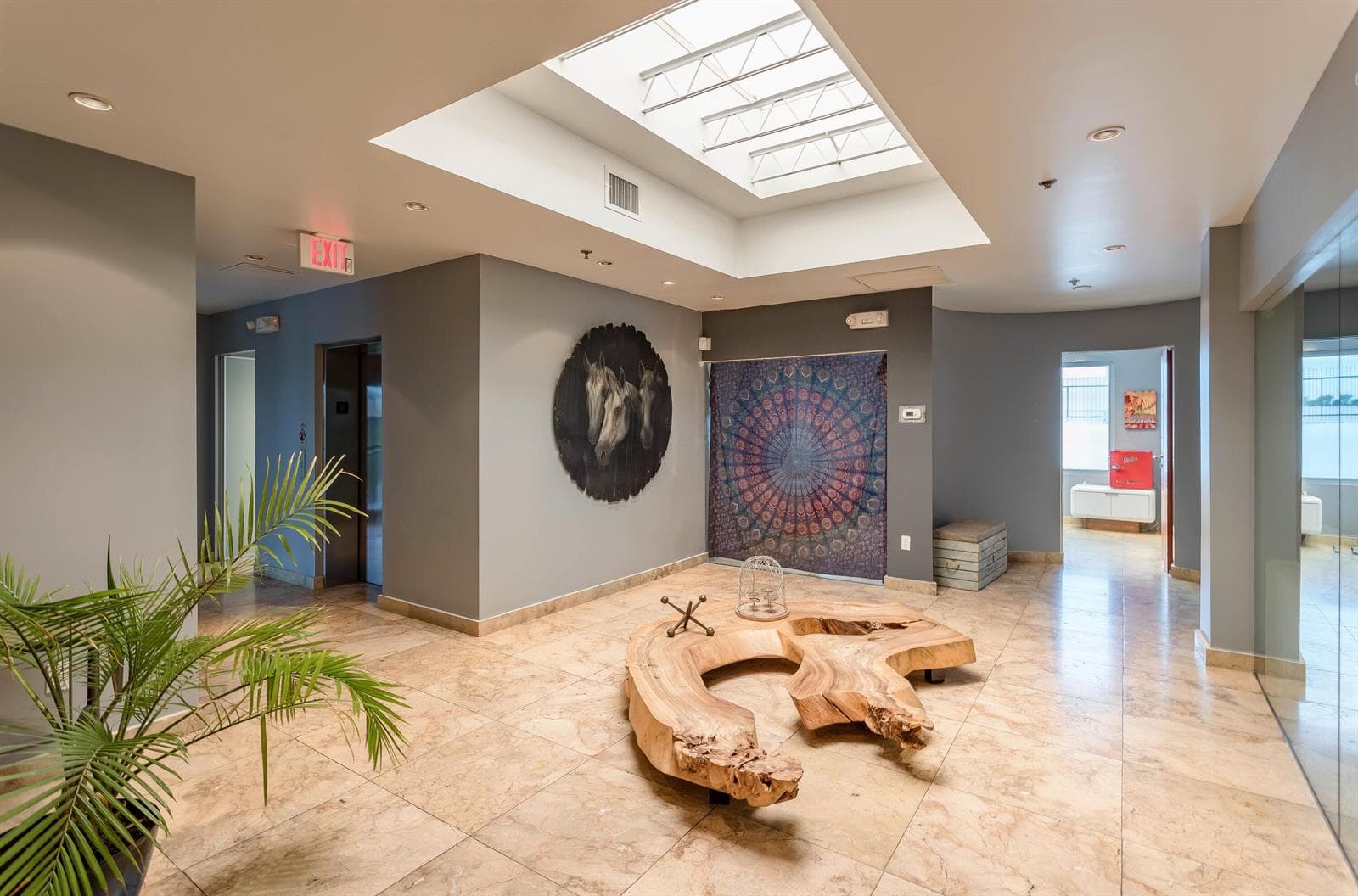 5020 Biscayne Boulevard, Miami FL 33137 — 4