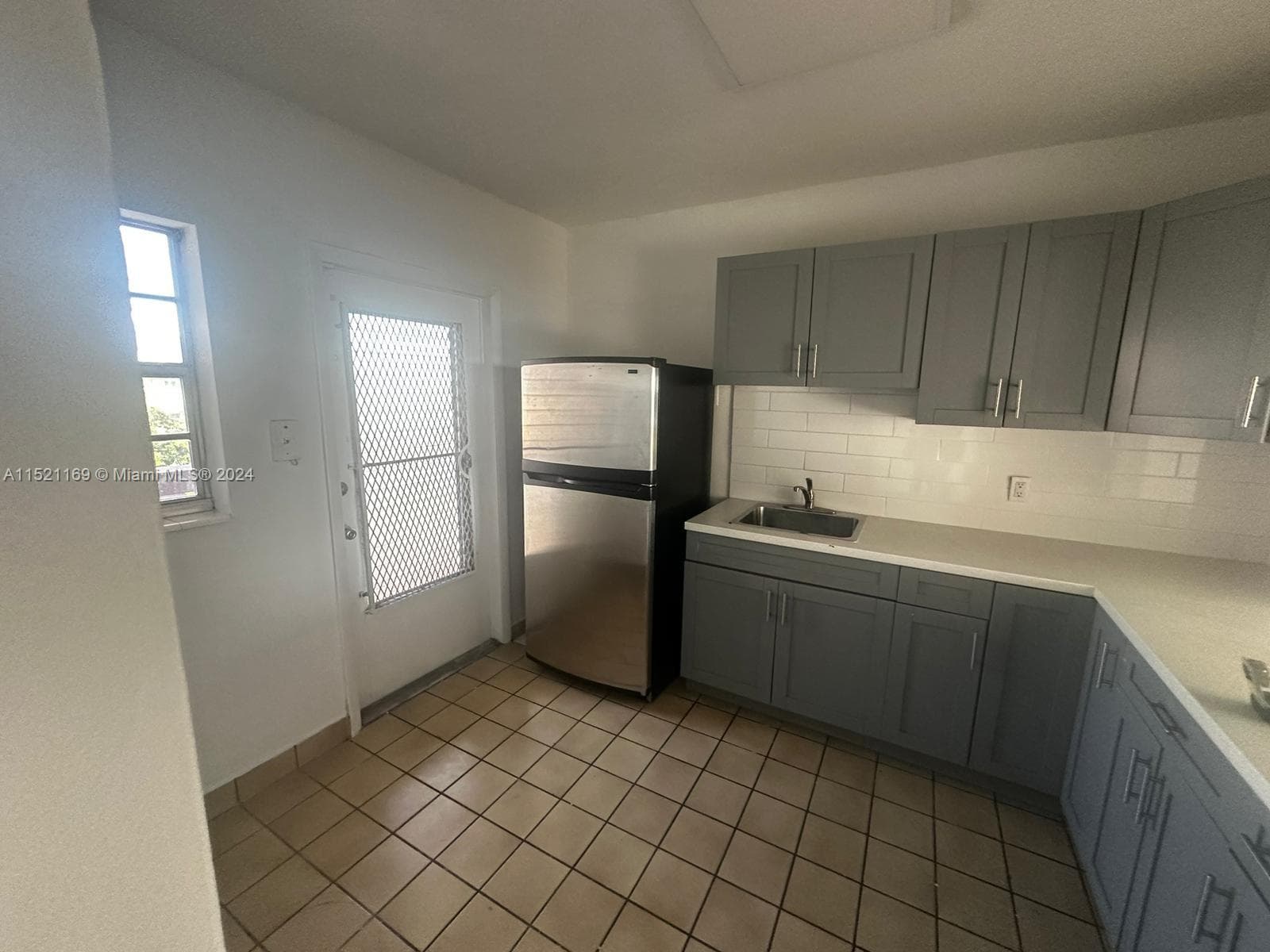 18700 NE 3rd Ct # 626, Miami FL 33179 — 10