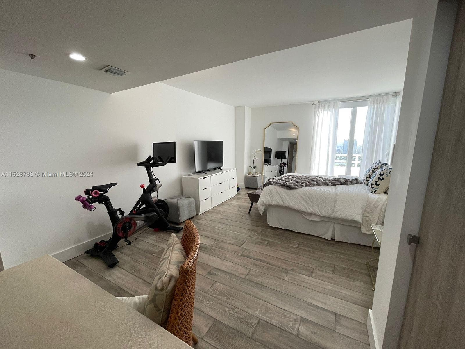 20225 NE 34th Ct # 2716, Aventura FL 33180 — 20