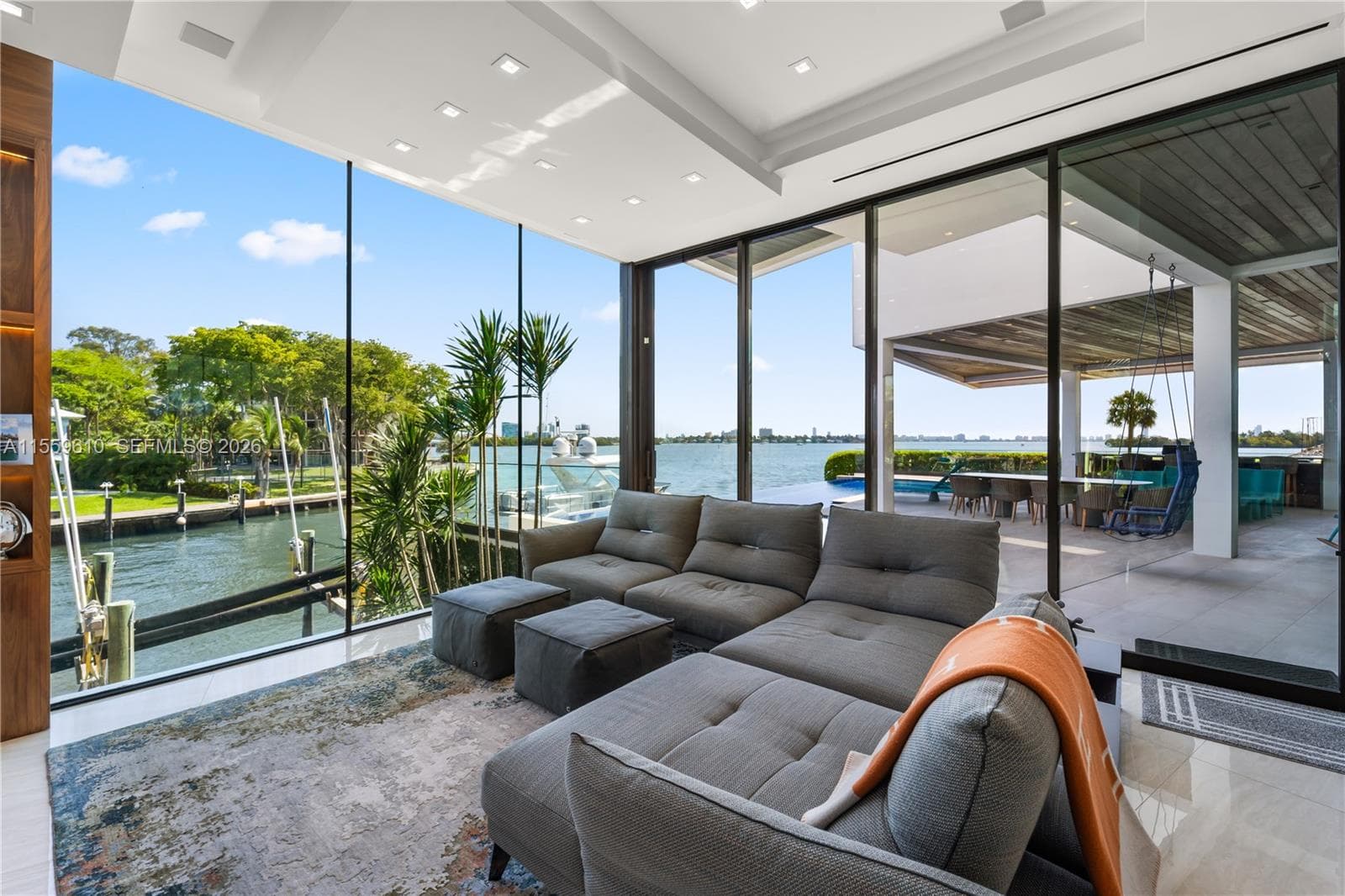 1133 Belle Meade Island Dr, Miami FL 33138 — 17