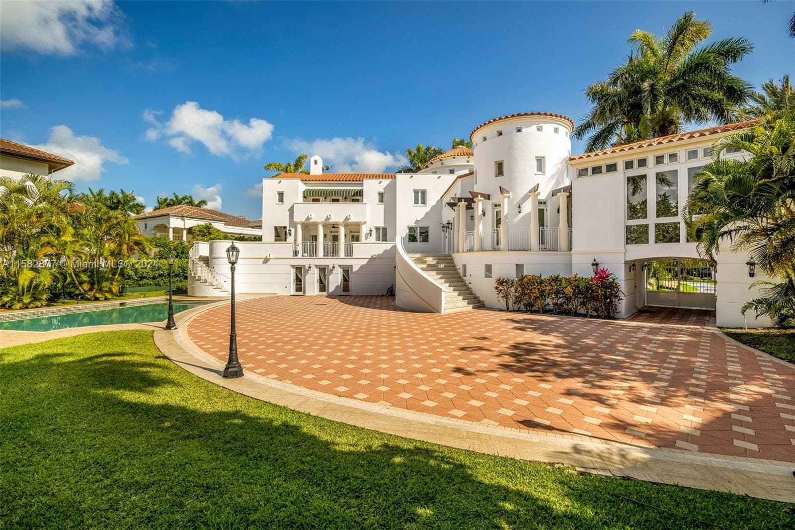 431 Costanera Rd, Coral Gables FL 33143 — 23