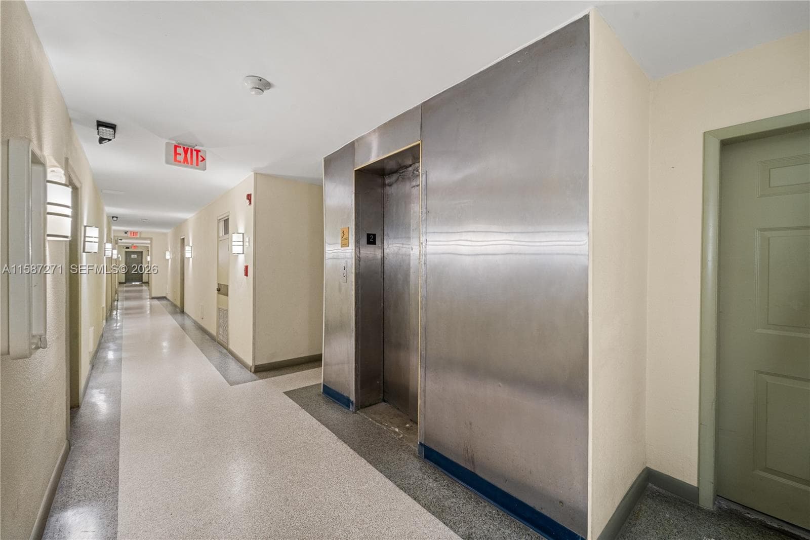 7300 Ocean Ter, Miami Beach FL 33141 — 19