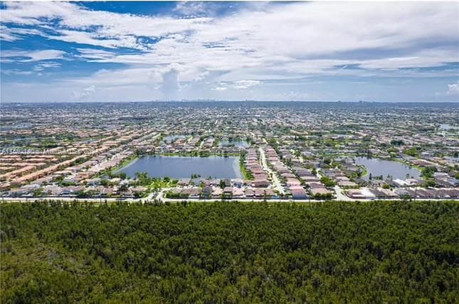 36xx SW 159th Court, Miami FL 33185 — 7