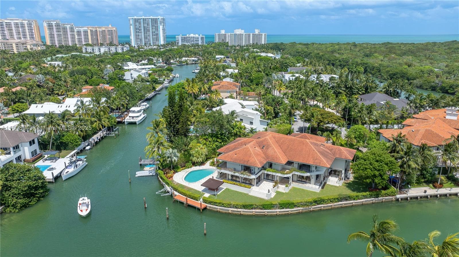 241 Cape Florida Dr, Key Biscayne FL 33149 — 94