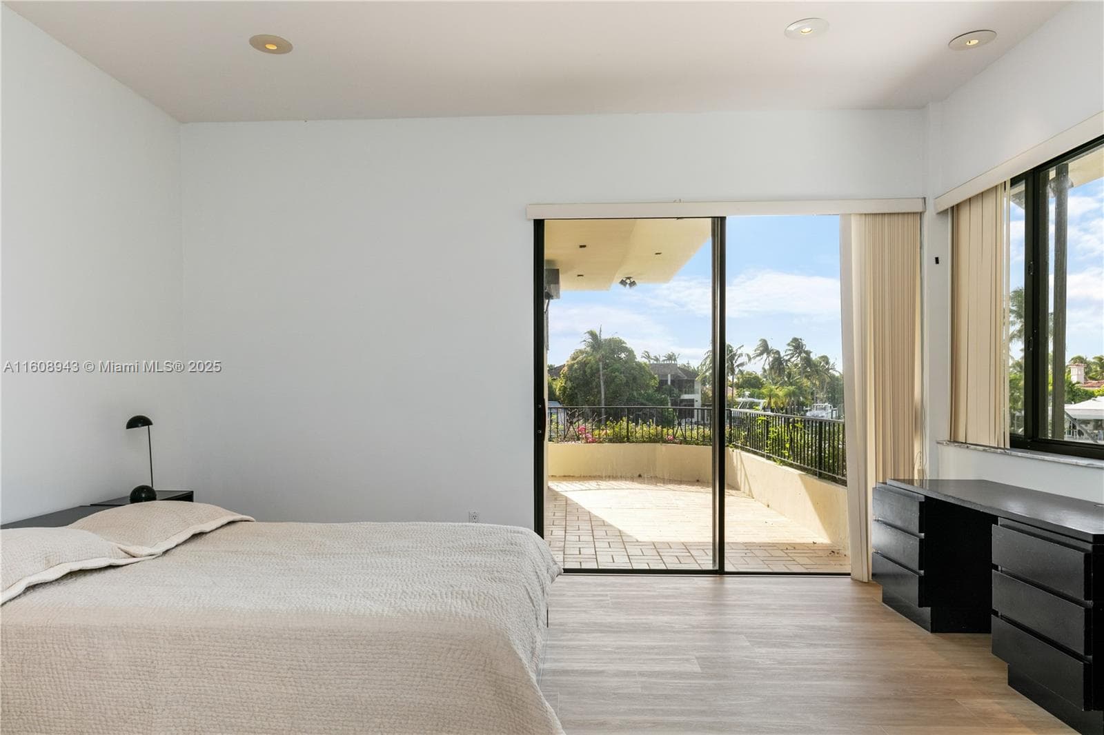 241 Cape Florida Dr, Key Biscayne FL 33149 — 71