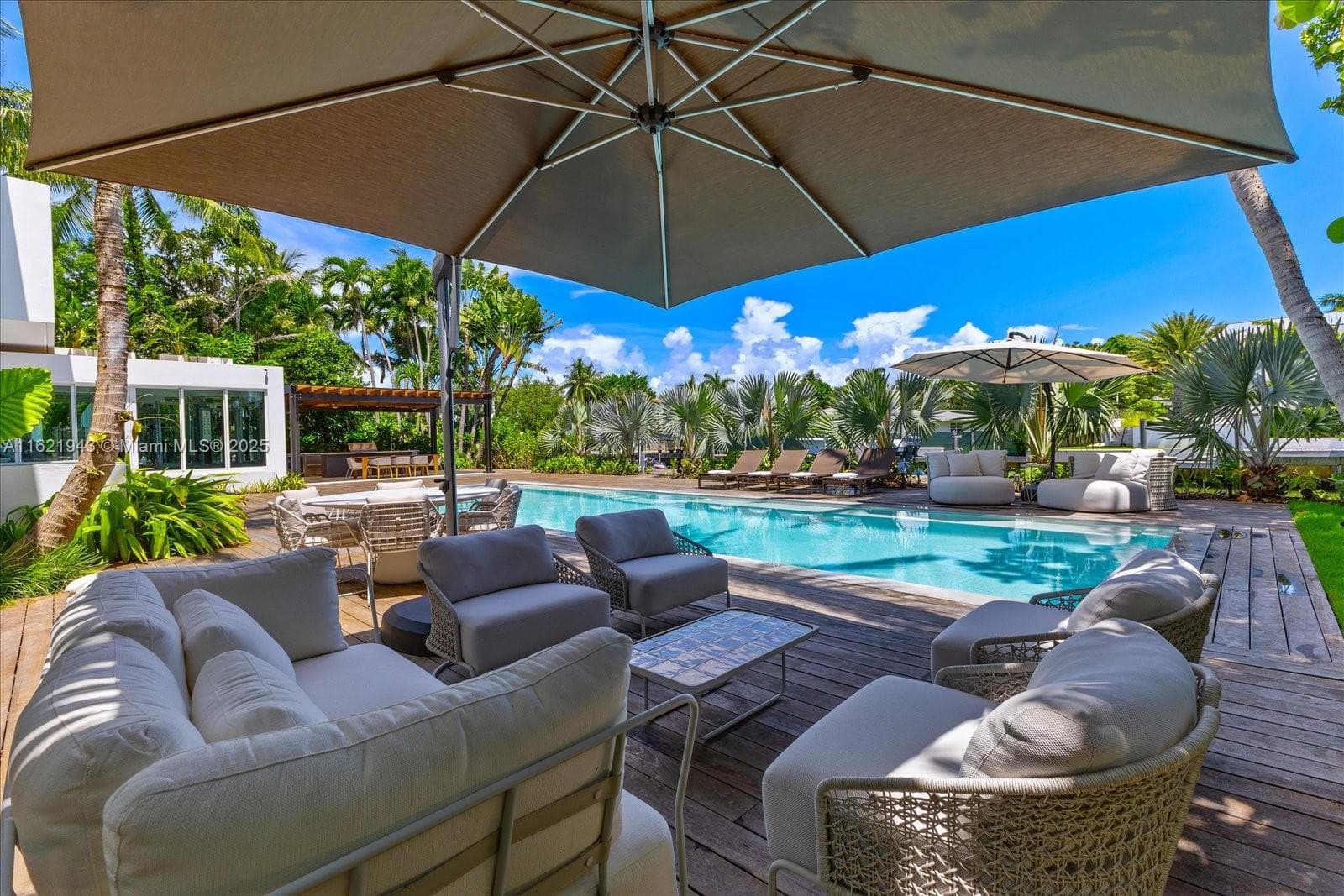 161 Cape Florida Dr, Key Biscayne FL 33149 — 7