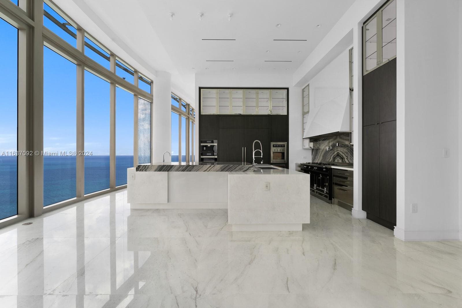 17901 Collins, Sunny Isles Beach FL 33160 — 34