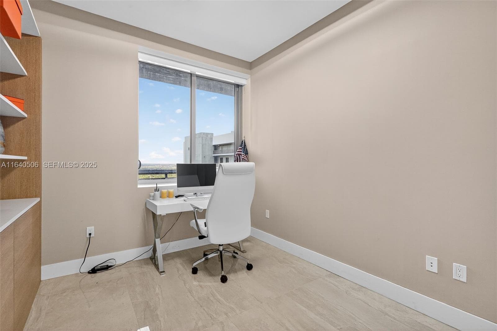 16385 Biscayne Blvd, North Miami Beach FL 33160 — 23