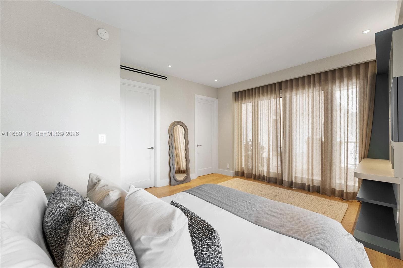 5242 Fisher Island Dr # 5242, Miami Beach FL 33109 — 43