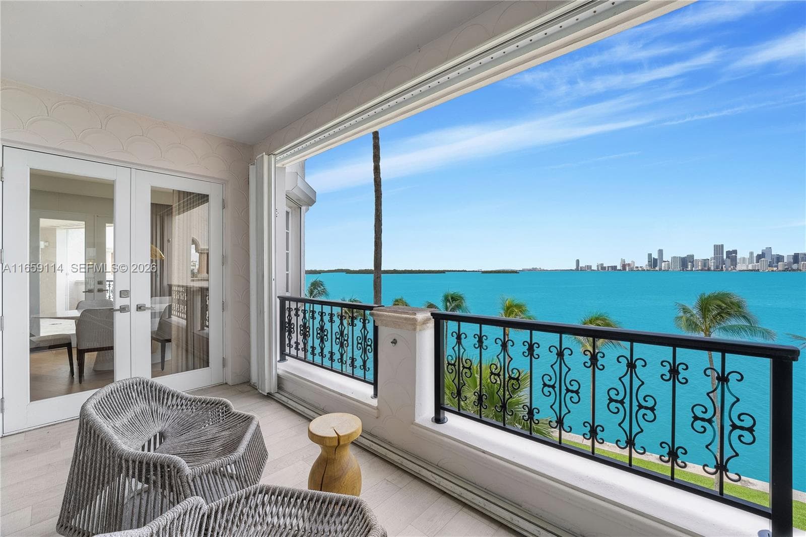 5242 Fisher Island Dr # 5242, Miami Beach FL 33109 — 33