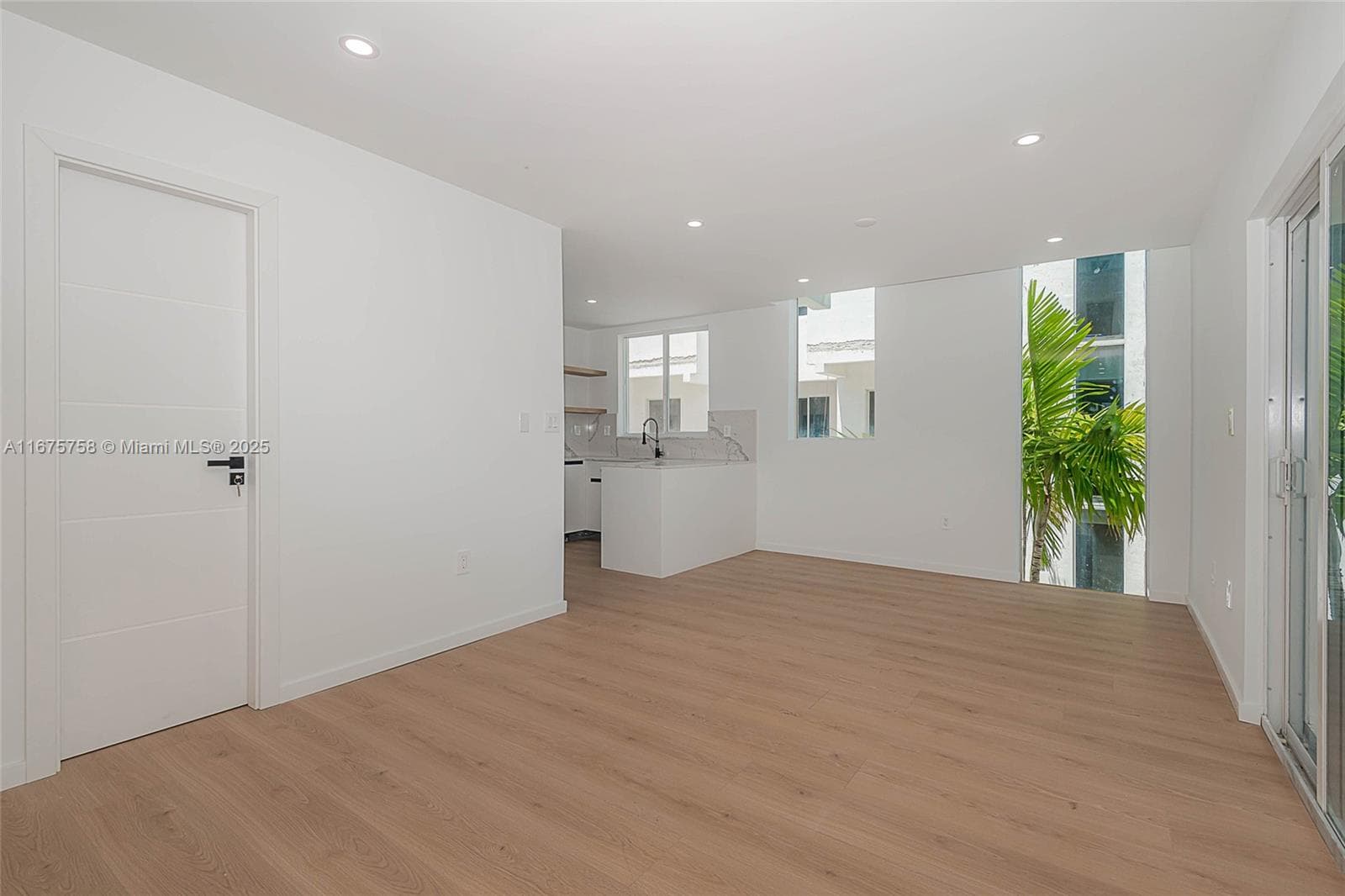 1975 Calais Dr, Miami Beach FL 33141 — 13