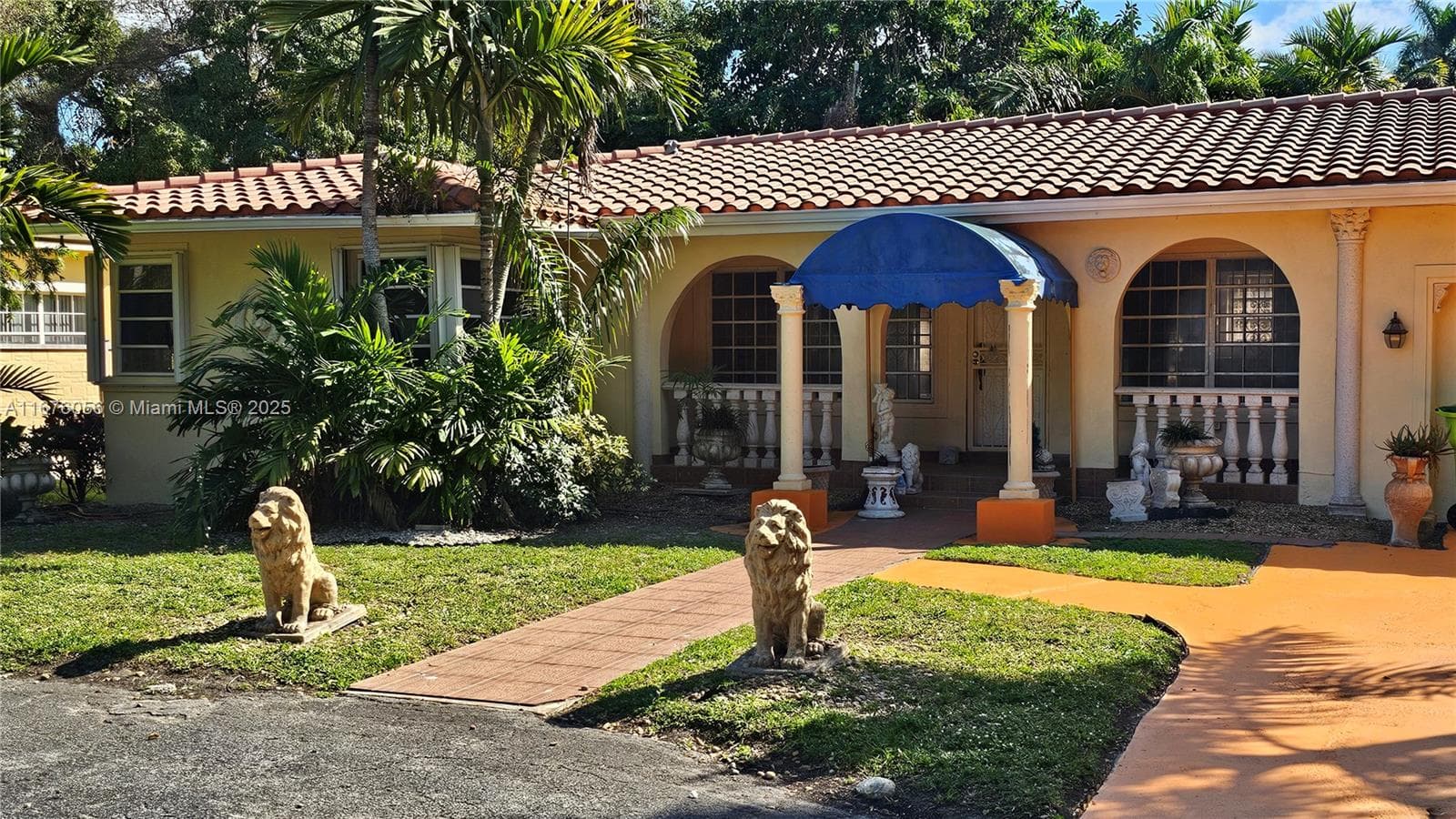 156 NW 88th St, El Portal FL 33150 — 56